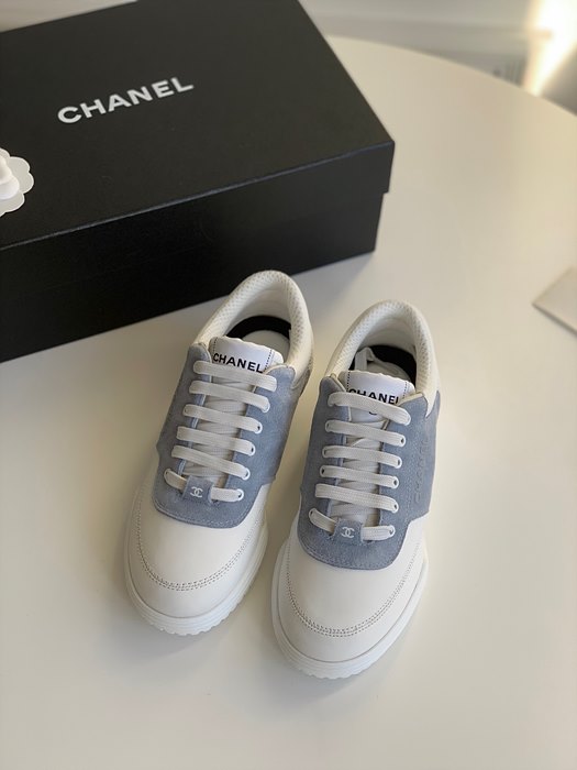 샤넬 24 크루즈 스니커즈