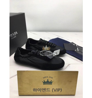 프라다 컬랩스 리나일론 엘라스틱 스니커즈 (남녀공용) (컬러 블랙)