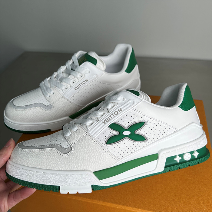 루이비통 트레이너 스니커즈 (남성용)