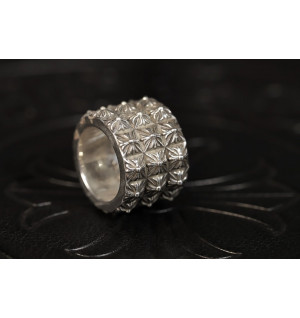 크롬하츠 피라미드 트리플피트 펑크링