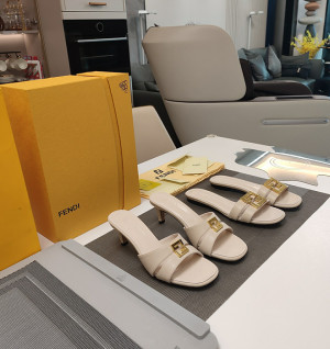 펜디 폴드 플랫 , 힐