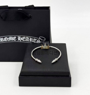 크롬하츠 블럿 뱅글 팔찌