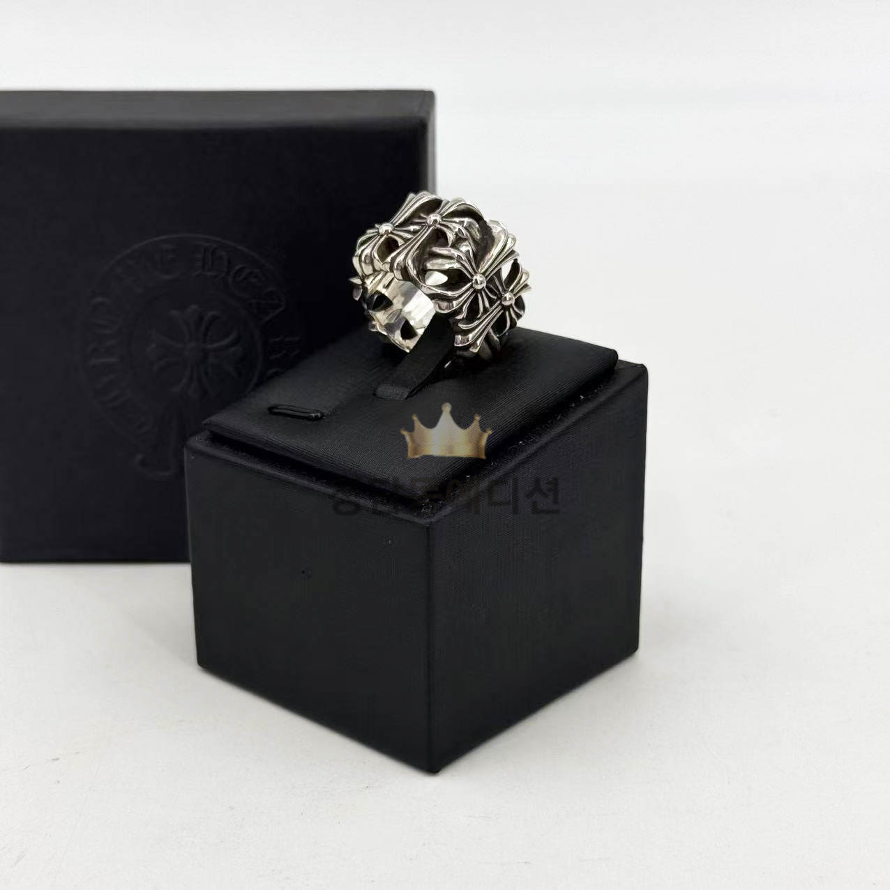 크롬하츠 세메테리 스퀘어 실버링