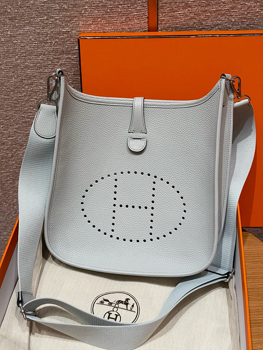 에르메스 에블린 29 올수공 (컬러 블루 팔레)