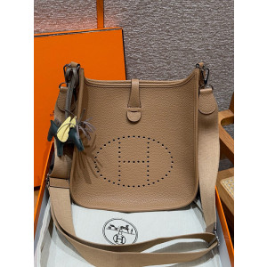 에르메스 에블린 29 올수공 (컬러 차이 은장)