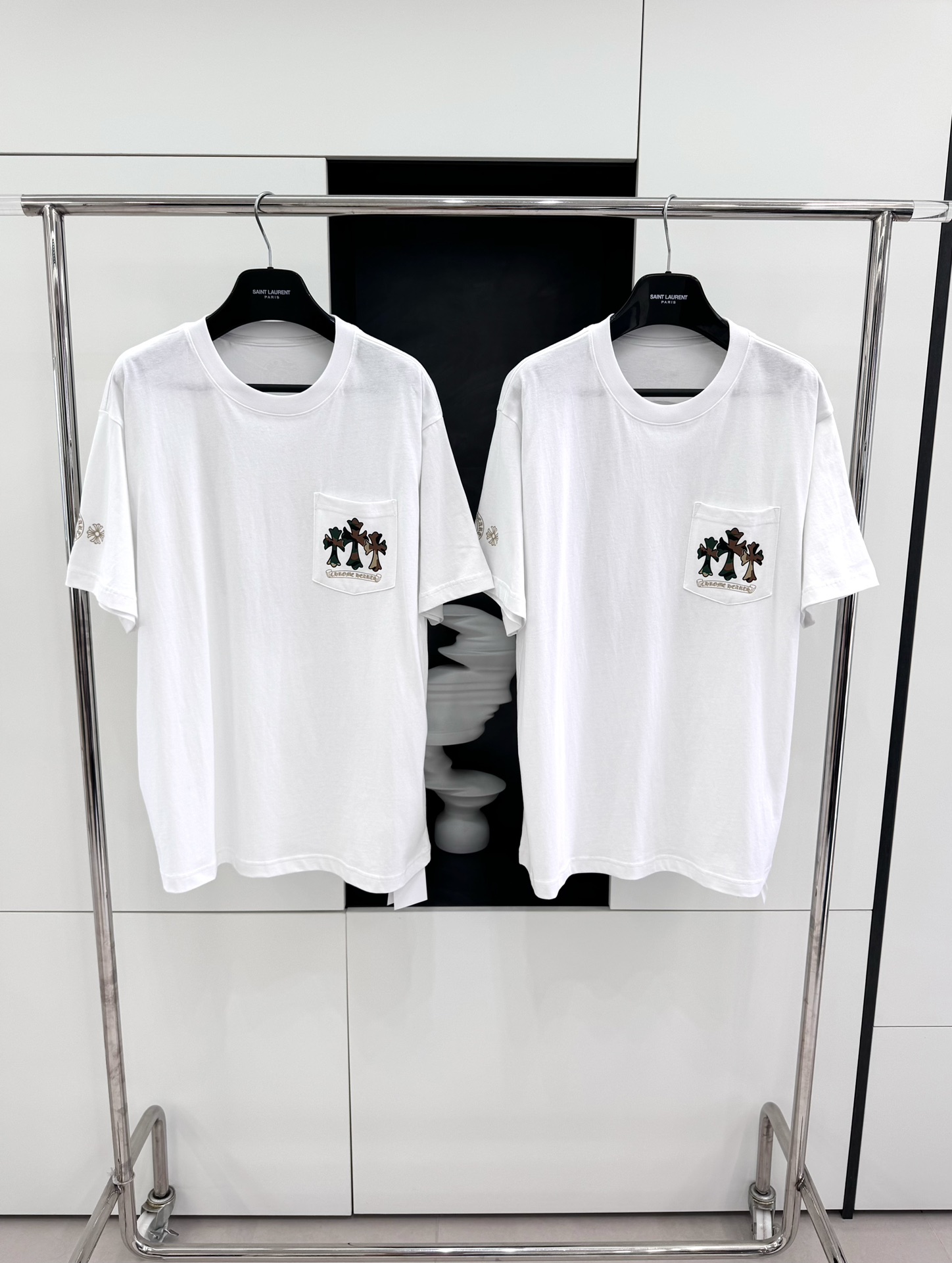 크롬하츠 카모플라쥬 홀스슈 로고 반팔 (남녀공용)