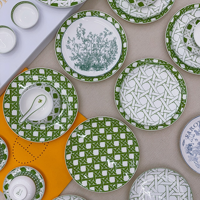 디올 까나쥬 프로방스 45피스 식기 세트