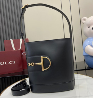 구찌 GG 73 미디움 버킷백 833660