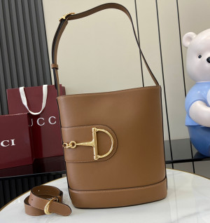 구찌 GG 73 미디움 버킷백 833660