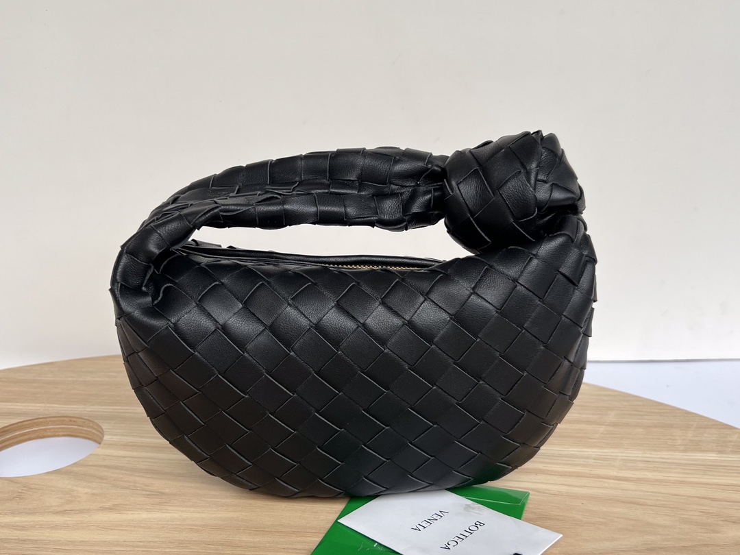 보테가베네타 미니 조디백 (컬러 블랙 / 금장)