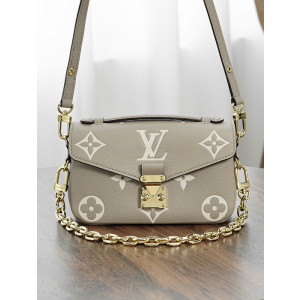 루이비통 포쉐트 메티스 EAST WEST M23081 (upgrade ver.)