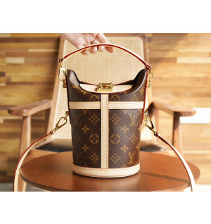 루이비통 더플백 M43587 (upgrade ver.)