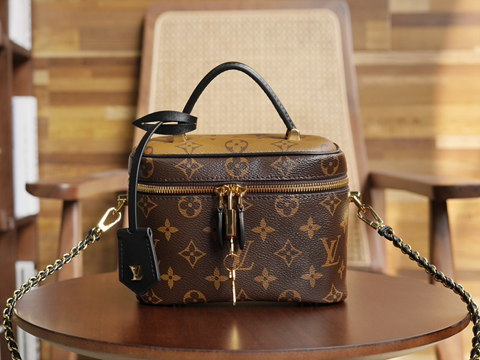 루이비통 베니티백 PM M45165 (upgrade ver.)