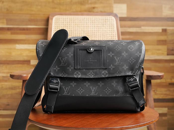 루이비통 모노그램 보야제 메신저백 PM M40511 (upgrade ver.)