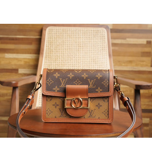 루이비통 미니 도핀백 M45959 (upgrade ver.)