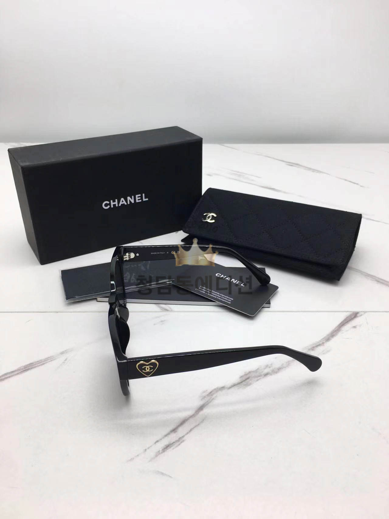 샤넬 스퀘어 하트 선글라스 CH5478