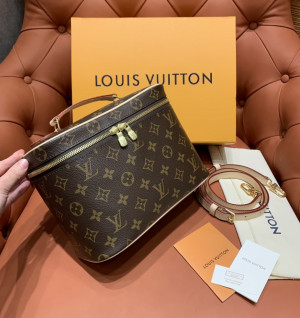 루이비통 니스 BB M42265