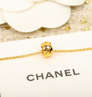 샤넬 코코크러쉬 목걸이 (컬러 옐로우골드) (V-gold소재)