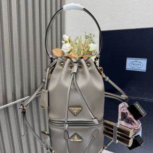 프라다 버킷백 가죽 미니백