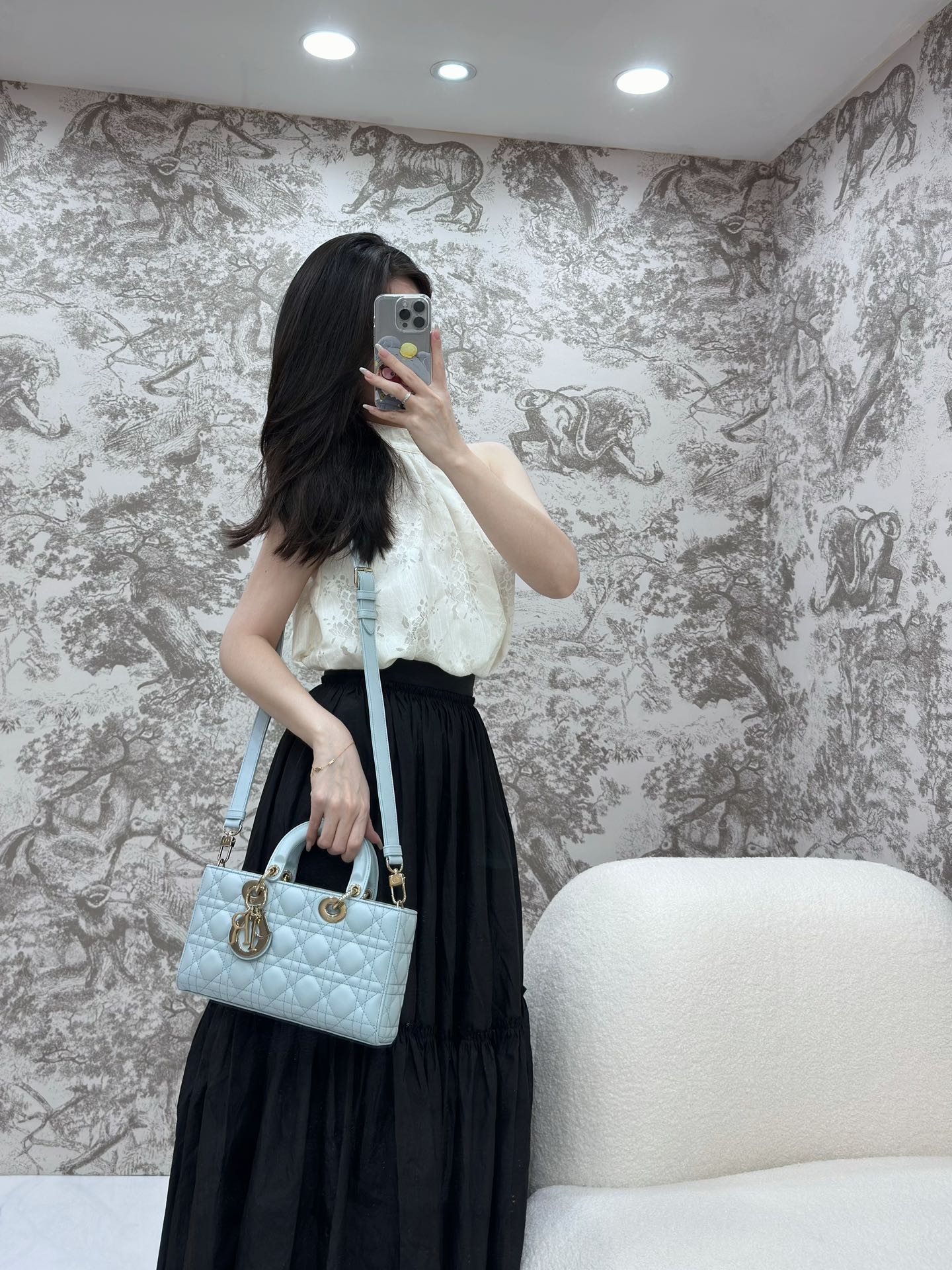 디올 cd D-joy 까나쥬 숄더백 미디움