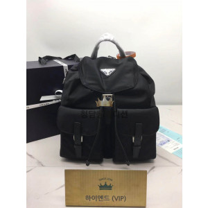 프라다 리나일론 백팩 2VZ110