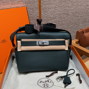 에르메스 켈리 메신저백 올수공 (컬러 베르 퐁쉐) (Renewal ver.)