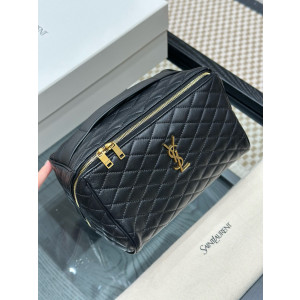 생로랑 가비 다이아몬드 퀼팅 베니티 케이스