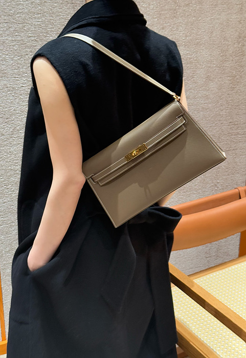 에르메스 켈리 엘란 올수공 마담 레더 (컬러 에토프 금장)