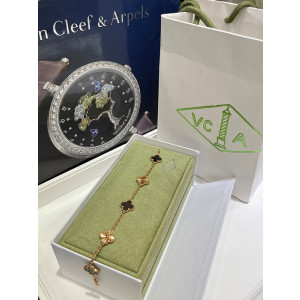 반클리프 알함브라 팔찌 (V-gold소재)