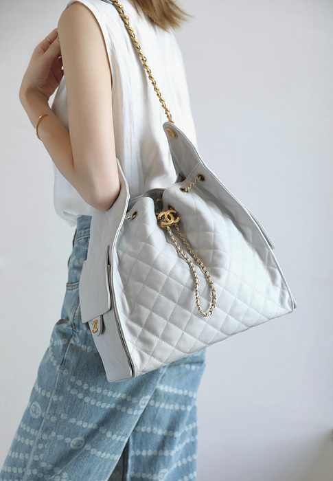 샤넬 25C 크루즈 뉴 호보백 미디움 (25백)