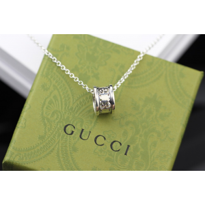 구찌 링 목걸이 (컬러 화이트골드)