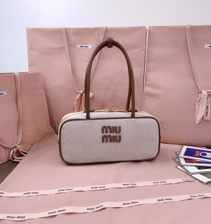 미우미우 보 스몰 데님 백