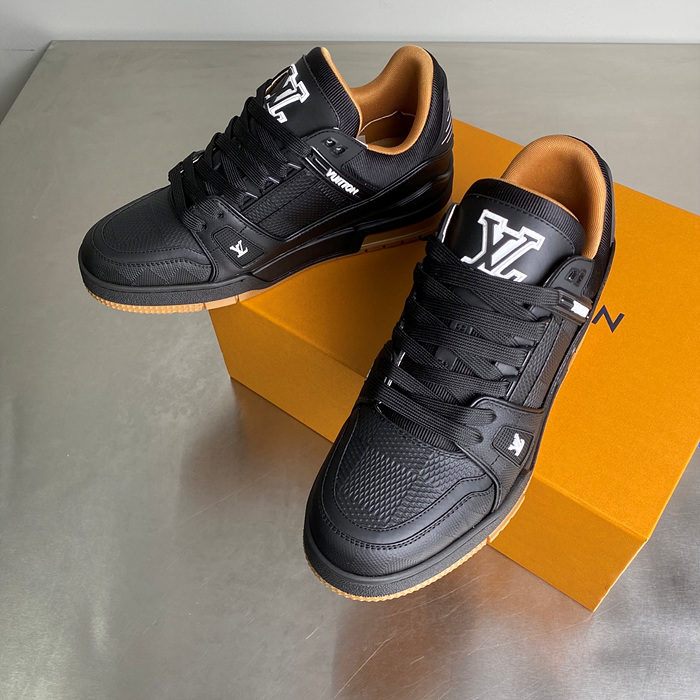 루이비통 트레이너 스니커즈 (남녀공용)