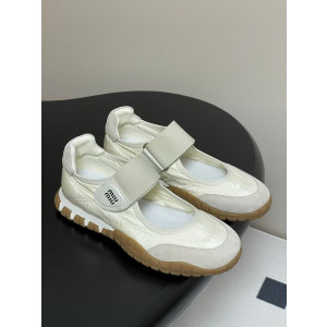 미우미우 타이어 테크니컬 패브릭 스웨이드 발레리나 스니커즈