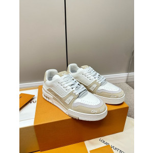 루이비통 트레이너 스니커즈 (남녀공용)