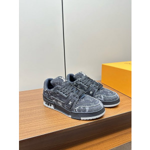 루이비통 트레이너 스니커즈 (남녀공용)