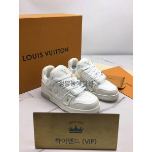 루이비통 트레이너 스니커즈 (남녀공용)