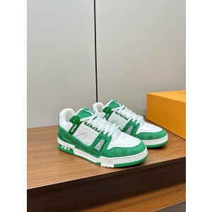 루이비통 트레이너 스니커즈 (남녀공용)