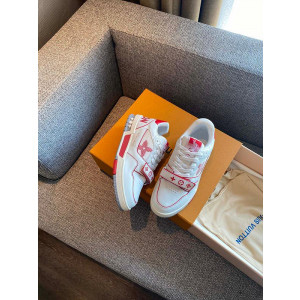 루이비통 트레이너 스니커즈 (남성용)