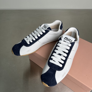 미우미우 플룸 스니커즈 (컬러 네이비/화이트)