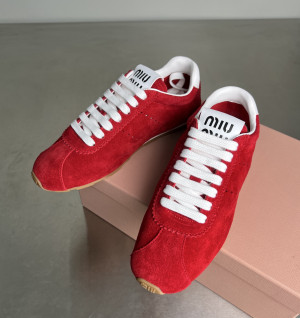 미우미우 플룸 스웨이드 스니커즈 (컬러 레드)