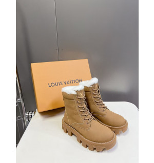 루이비통 LV 체커 레인저 부츠 베이지 (남녀공용)