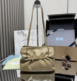 프라다 다다 스몰 나파 가죽 핸드백