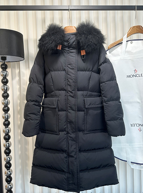 몽클레어 블레인 패딩 (컬러 블랙, 화이트)