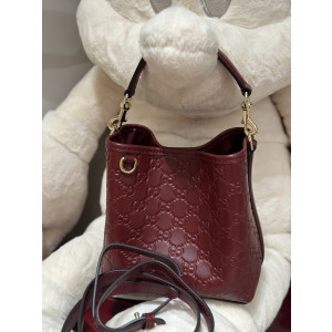 구찌 25FW 815118 GG앰블럼 스몰 버킷백