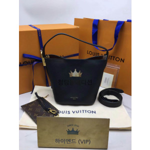 루이비통 로우 키 올 인 BB 버킷 숄더백