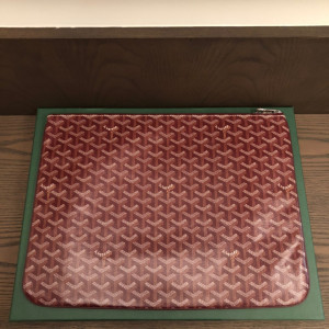 고야드 세나 클러치 MM /GM (컬러 버건디)