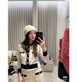 샤넬 배색 니트 가디건 (컬러 아이보리, 블랙)