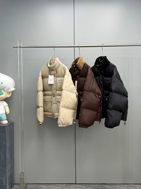 셀린느 트리옴프 퀼팅 다운 패딩 (3COLOR)