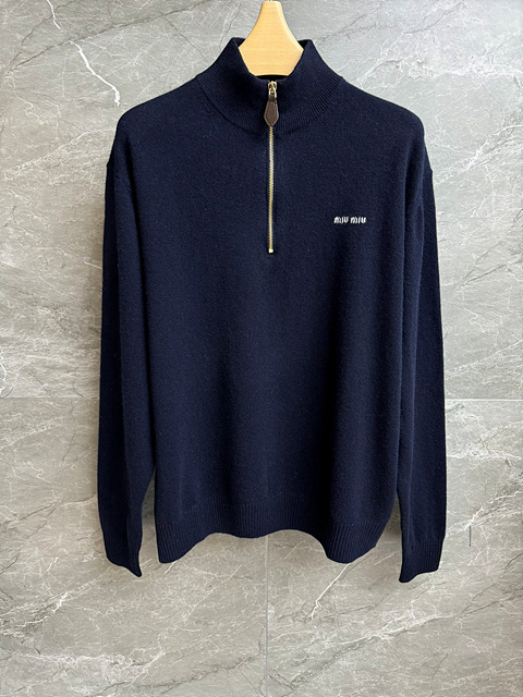 미우미우 하프 집업 니트